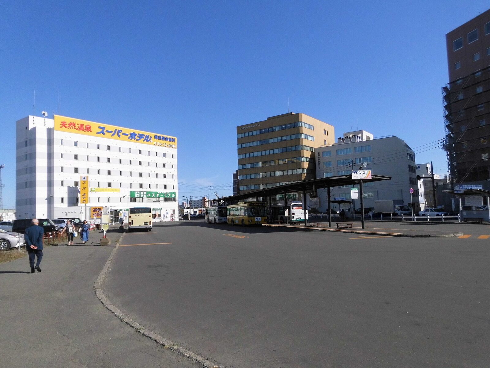 釧路駅前バスターミナル（釧路駅前のバス乗り場）